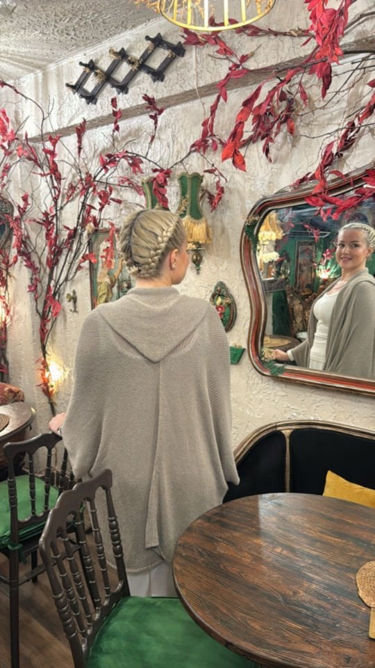 Lenora Bohem Hırka