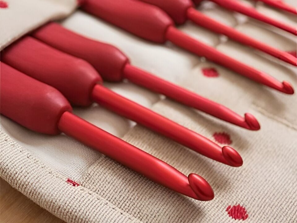 Tulip Etimo Red Ergonomik Saplı Tığ